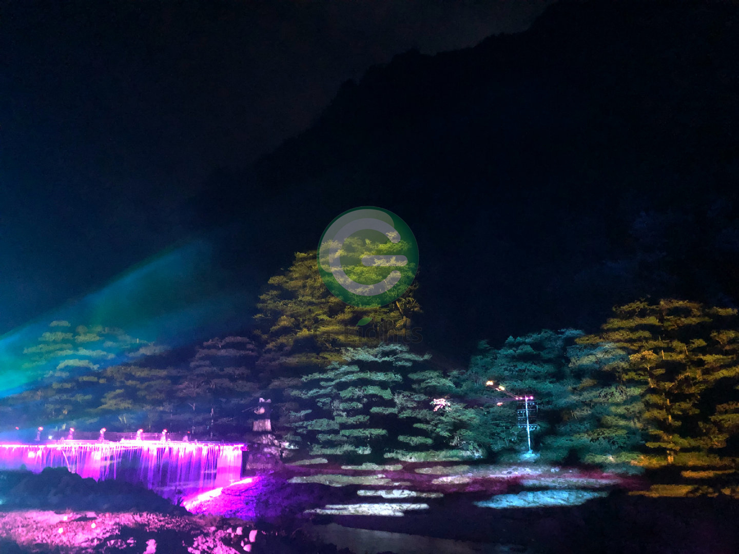泛光灯
