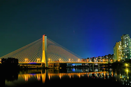 桥梁夜景