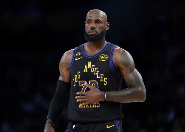 哈登达成29000分里程碑，湖人伤病隐患浮现，NB