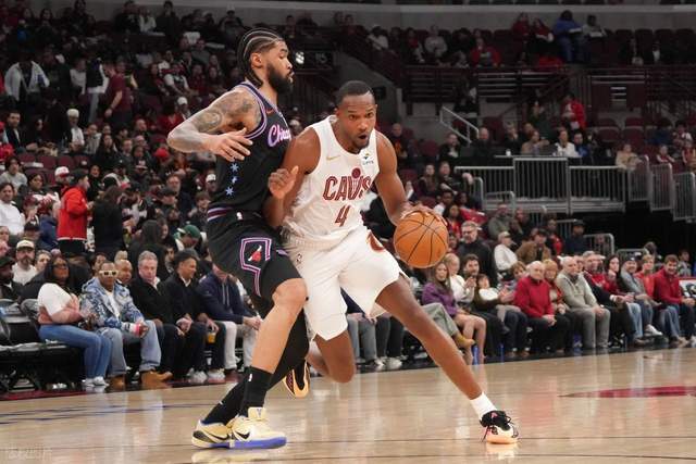 哈登爆发率队逆转公牛 骑士首节轰10分奠定胜局