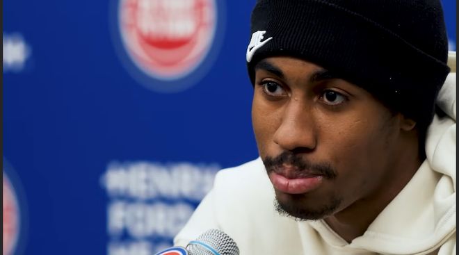 杰登艾维言论争议遭公牛裁撤陷入精神崩溃