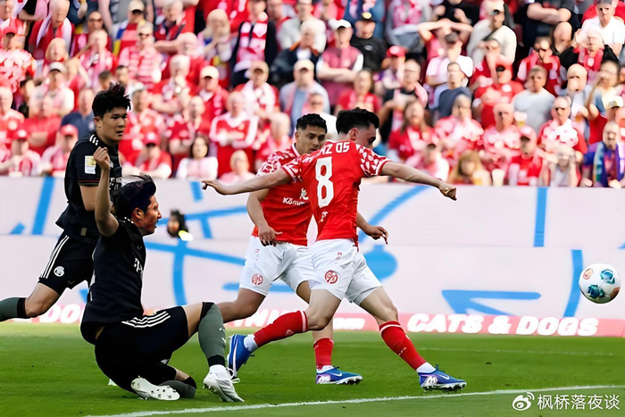 拜仁慕尼黑客场惊天逆转美因茨 3-0领先变4-3绝杀